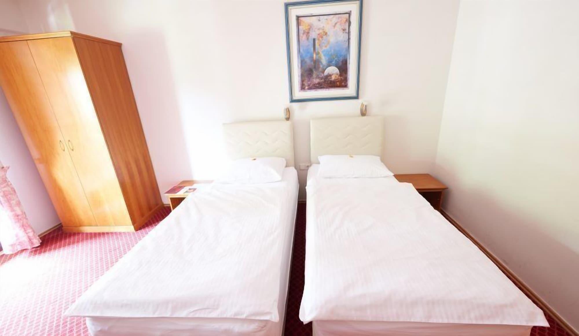 Hotel Pahuljica Vlasic Dış mekan fotoğraf